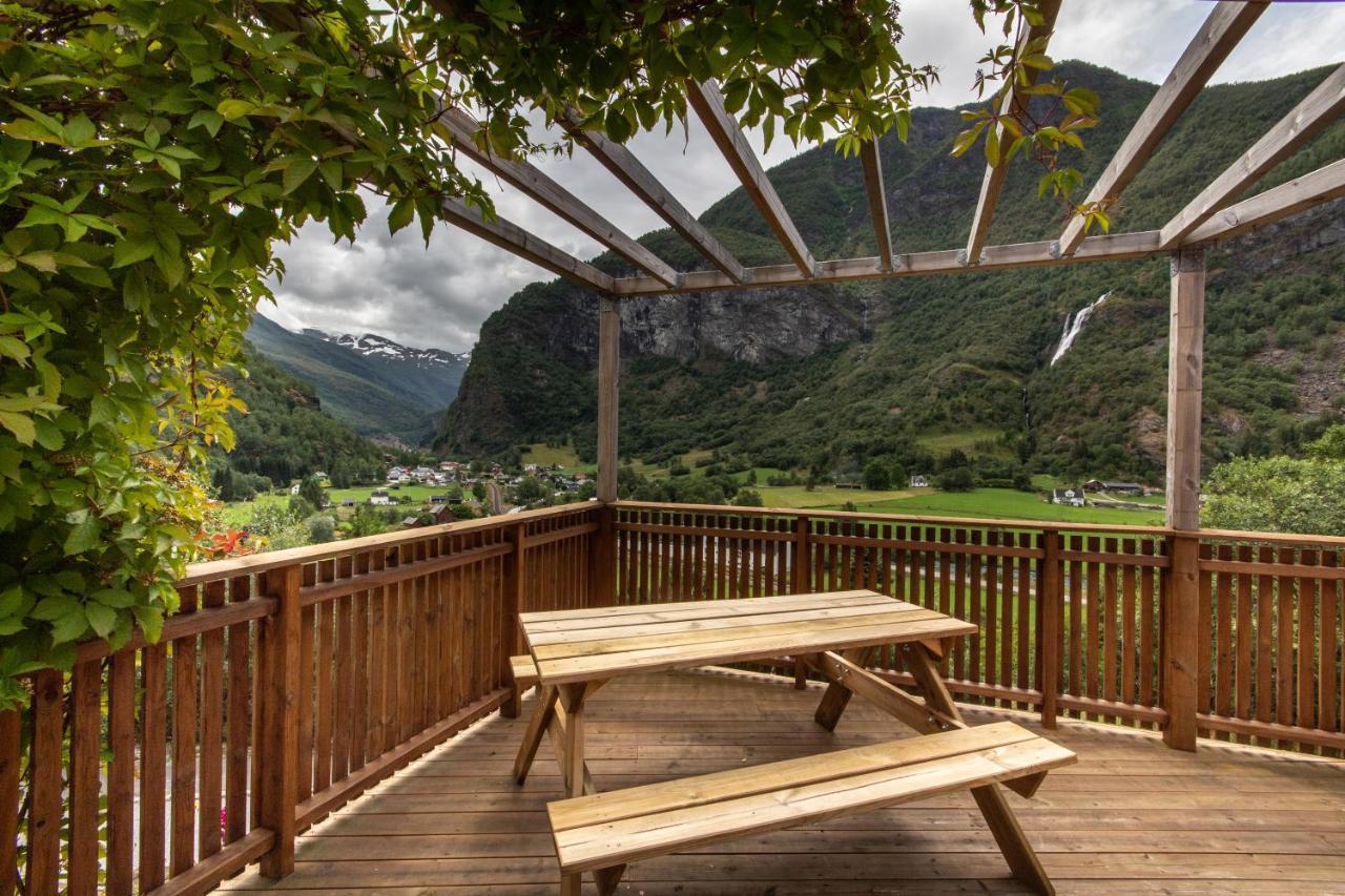 Panoramic Terrace, Huge Rain Shower And Cosy Lofts Flåm Екстериор снимка